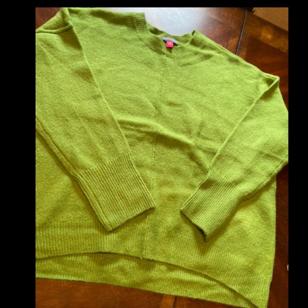 Vince Camuto Lime Green Crew Neck Sweater